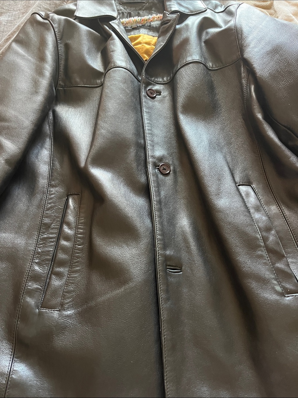 Men's vintage 90’s Black Leather Coat with Quilted Lining - Picture 5 of 10